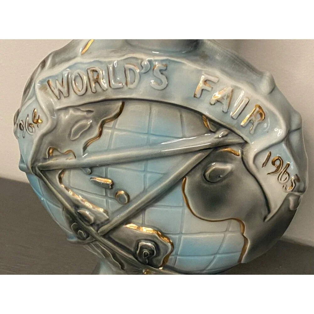VTG Jim Beam 1964-1965 World's Fair Decanter Bottle Earth Orbit Planet Gold Blue